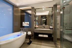 DeRUCCI Hotel