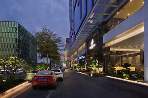 DeRUCCI Hotel