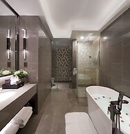 DeRUCCI Hotel