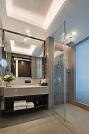 DeRUCCI Hotel