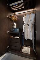DeRUCCI Hotel