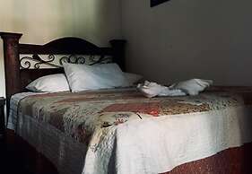 Hotel Dionisio Inn