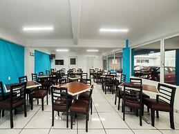 Hotel Puerto Inn