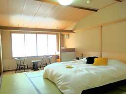 onsen hotel Omoto