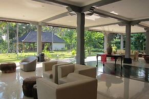 Ring Sameton Resort Hotel