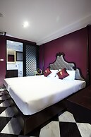 Violet Tower at Khaosan Palace