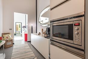 Snob Luxury Suite