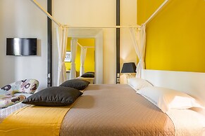 Snob Luxury Suite