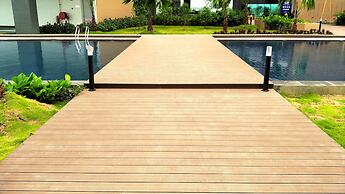 D'Wharf Hotel & Serviced Residence