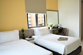 D'Wharf Hotel & Serviced Residence