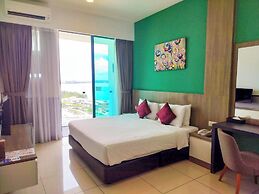 D'Wharf Hotel & Serviced Residence