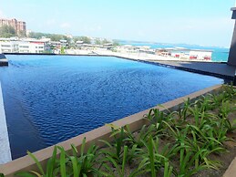 D'Wharf Hotel & Serviced Residence