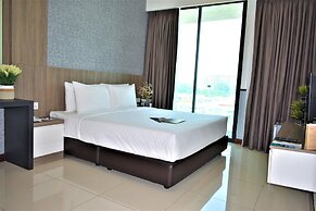 D'Wharf Hotel & Serviced Residence