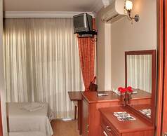 Seckin Ak Hotel