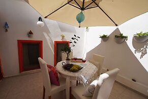 Alaybey Ada Evi