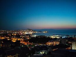 Demir Suit Hotel