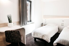 Logis Hôtel Au Lion Rouge