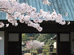 KATSURAGI Hotel Kitanomaru