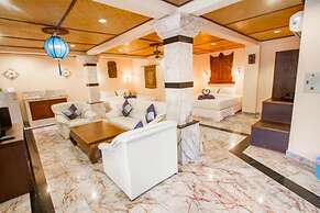 Laguna Beach Club Resort