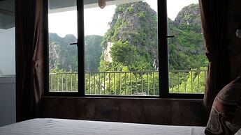 Limestone View Homestay