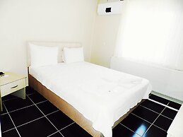 Saral Hotel