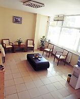 Saral Hotel