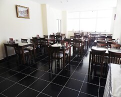 Saral Hotel