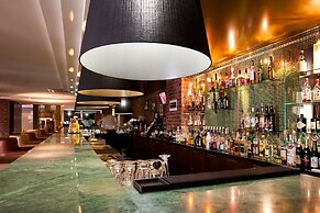 Benefit Plaza Congress Hotel