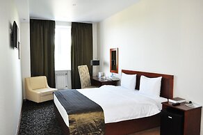 Benefit Plaza Congress Hotel
