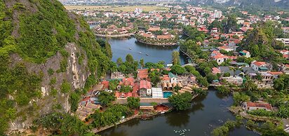 Tam Coc Bungalow