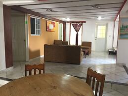 Hotel & Suites Cerro Rojo