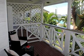 Waterfront Lodge