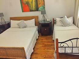 Waterfront Lodge