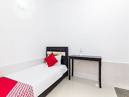 OYO 414  Adiff Palace Hotel