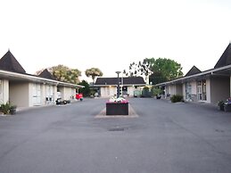 Montana Lodge Motel