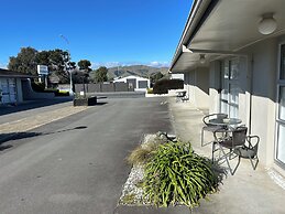 Montana Lodge Motel