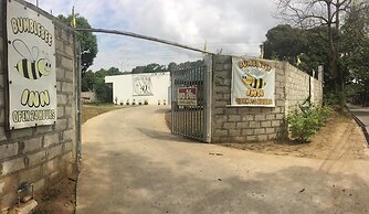 Bumblebee Inn