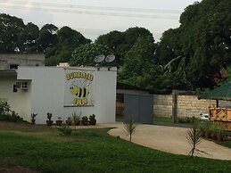 Bumblebee Inn
