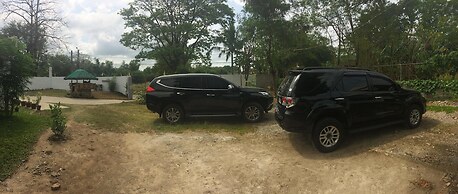 Bumblebee Inn