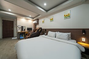 Hotel Yaja Jecheon Station