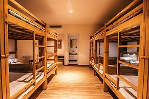 Qufu International Youth Hotel