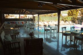 Fehmi Bey Alacati - Special Class