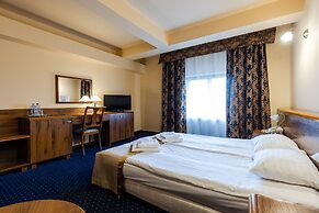 Hotel Marysin Dwór