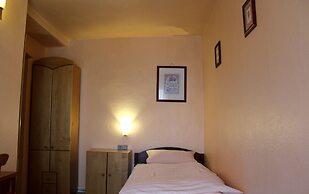 Hotel Am Roonplatz