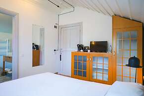 Serguzest Otel