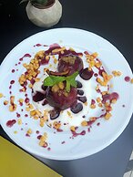Serguzest Otel