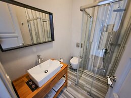 Serguzest Otel