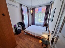 Serguzest Otel