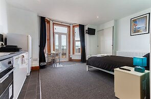 The Maples Hotel