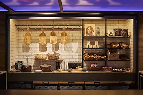 MOXY London Stratford